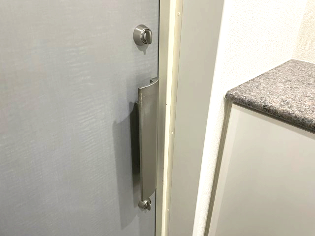 玄関　イメージとして他号室の室内写真を表示しています