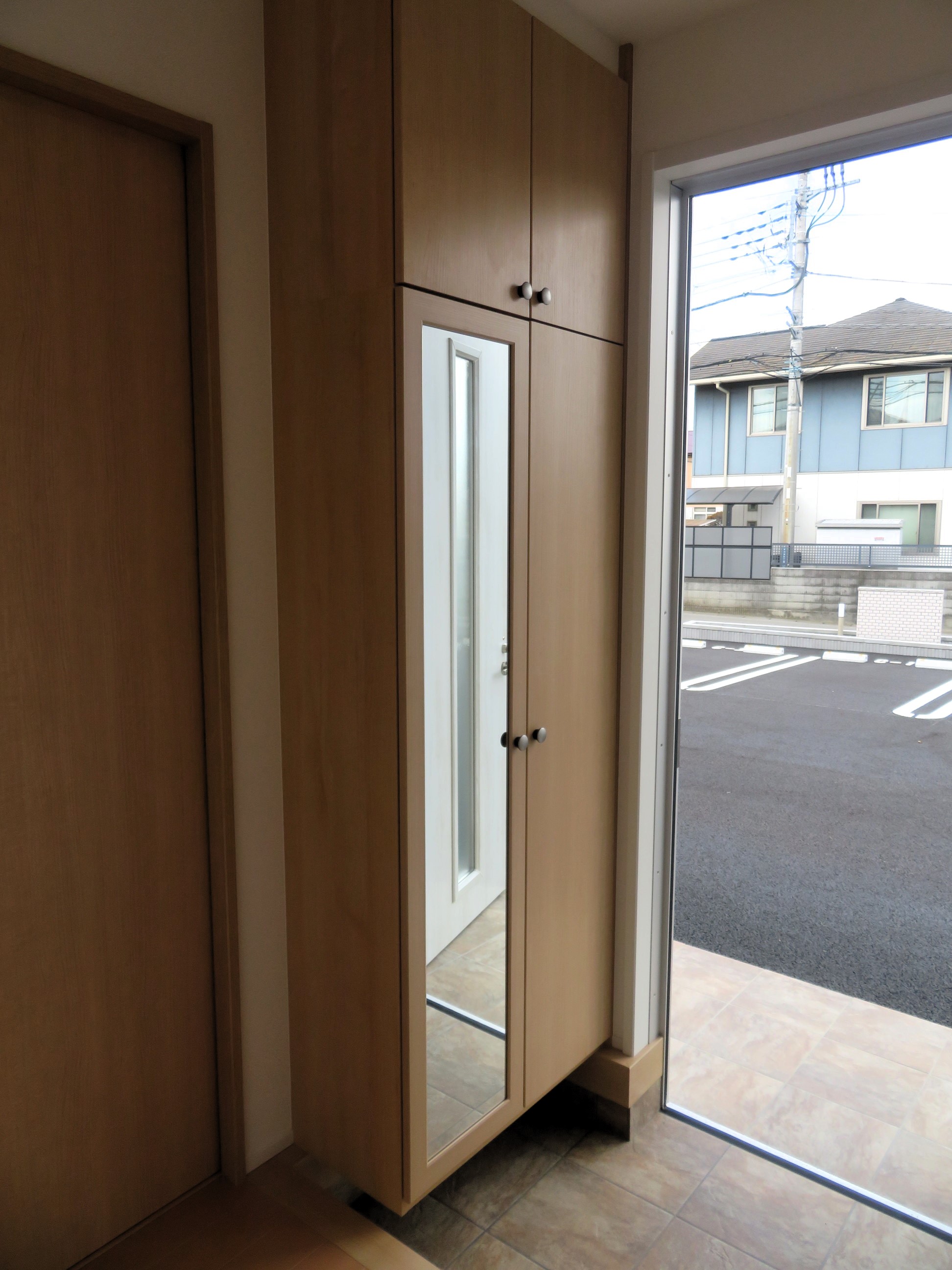 玄関　シューズボックス付き玄関です！大容量です！