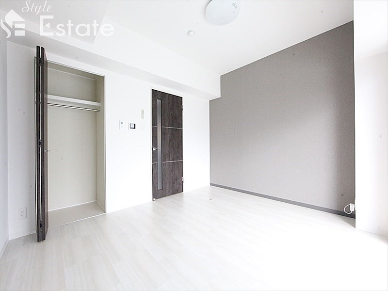 居室・リビング　内装