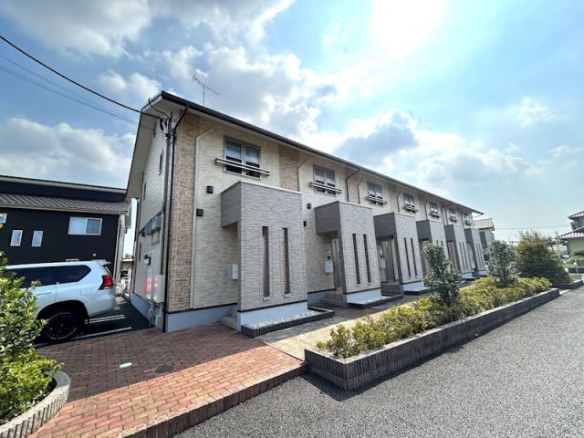 建物外観　建物外観を気になさる方へ、見た目の良い物件です