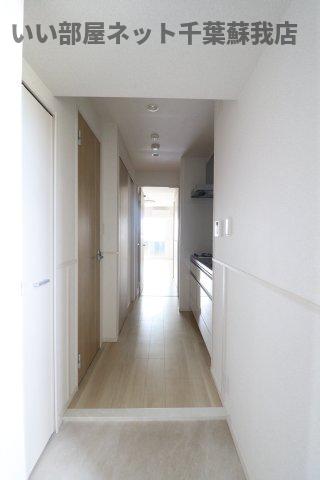 玄関　散らかりやすい玄関もシューズボックス付きでスッキリ収納♪