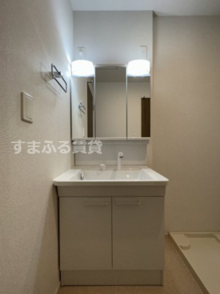 洗面設備　同仕様　同施工会社　洗面所