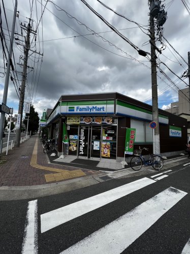 コンビニ　ファミリーマート 鳥居通店（コンビニ）まで322m