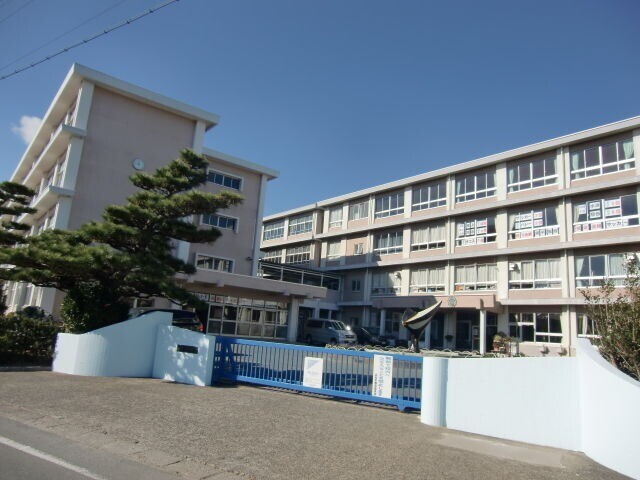 中学校　浜松市立南陽中学校（中学校）まで1438m