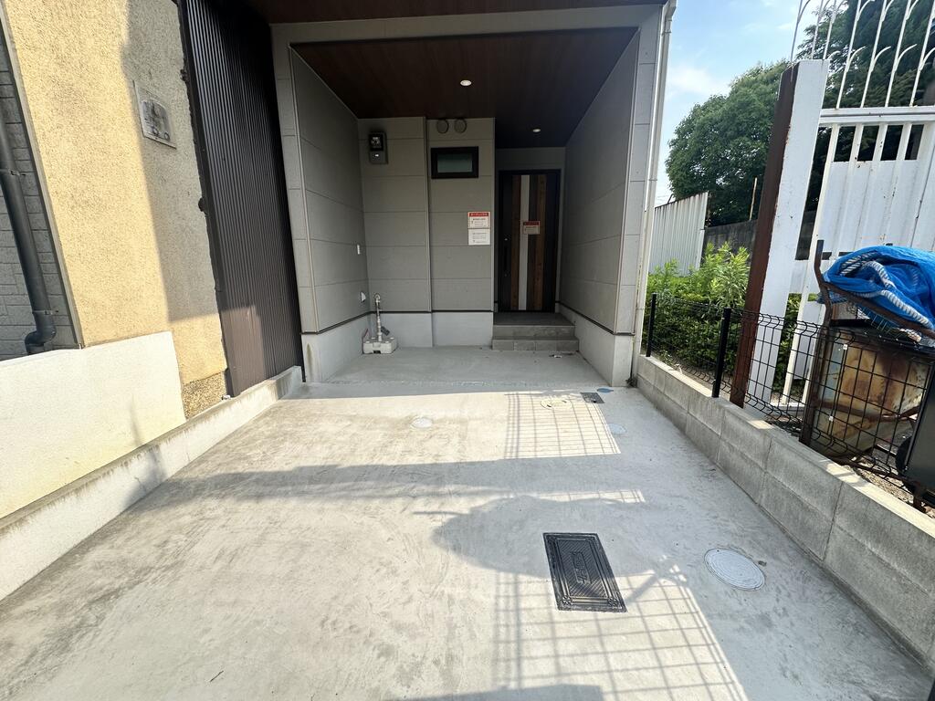 駐車場　駐車場