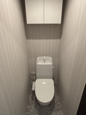 トイレ　303号室写真