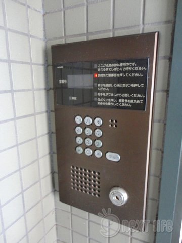 セキュリティ　シャンブル南林間のオートロック