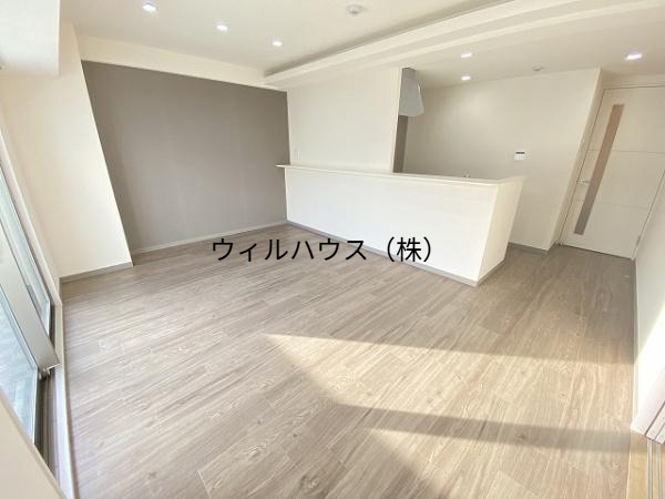 居室・リビング　カウンターキッチン！