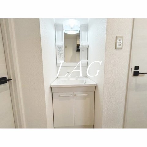 洗面設備　洗面台です。