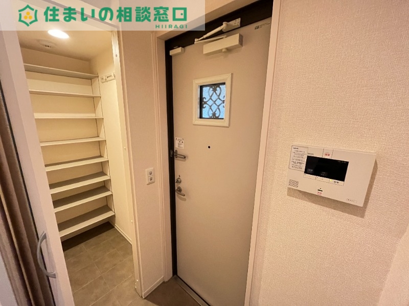 玄関　同型