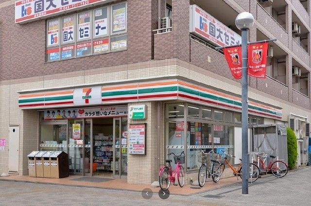 コンビニ　セブンイレブン浦和美園駅前店（コンビニ）まで1129m
