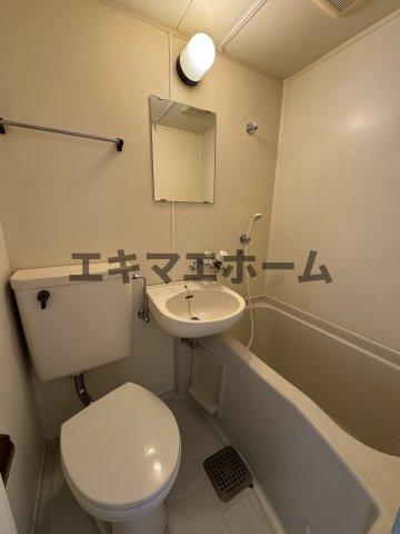 バス・シャワールーム　同物件別部屋参考写真です。
