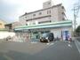 コンビニ　ファミリーマート小路駅東店（コンビニ）まで262m
