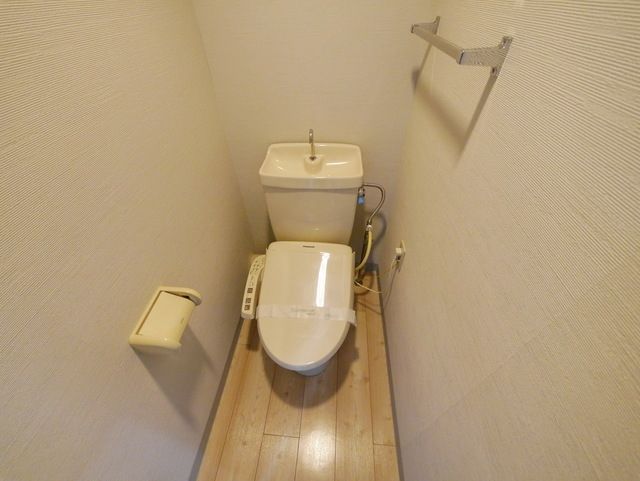トイレ　★部屋によって内装が変わります★