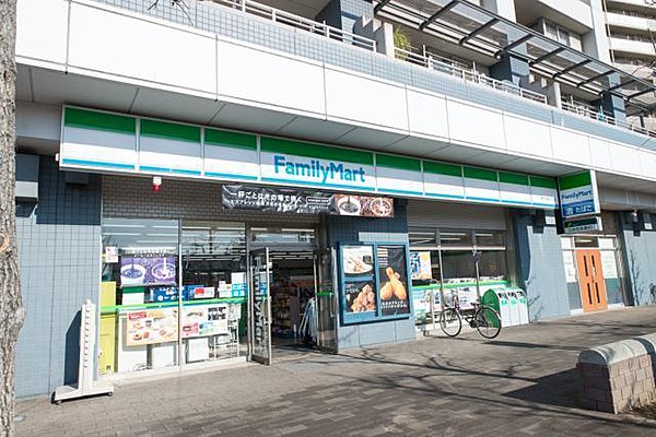 コンビニ　ファミリーマート ワタナベ南千住店（コンビニ）まで1008m
