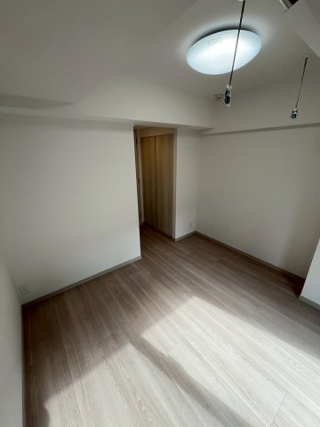 クレヴィスタ横浜関内IIの居間写真