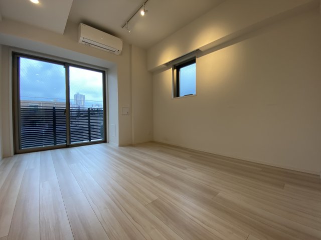 DeLCCS板橋Southの居間写真
