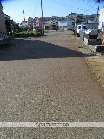 その他　前面道路（その他）まで0m