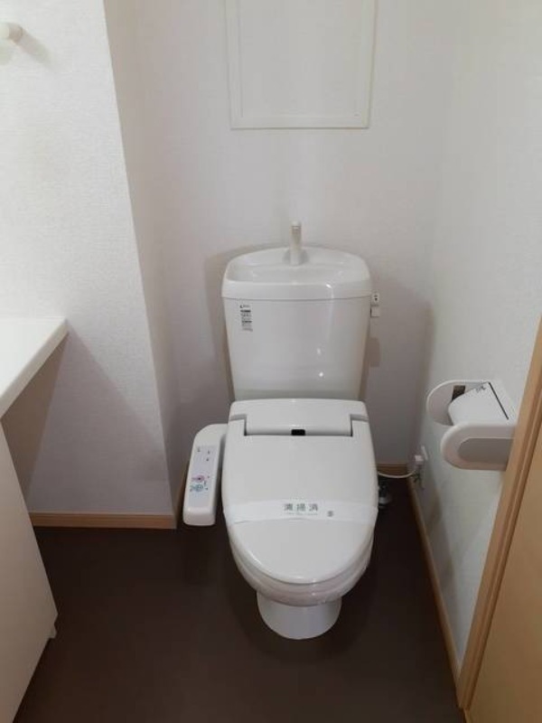 トイレ　図面と現状に相違がある場合には現状を優先