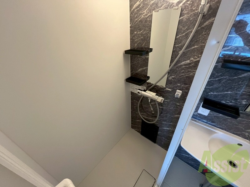 バス・シャワールーム　シャワー室付きのお部屋でございます！