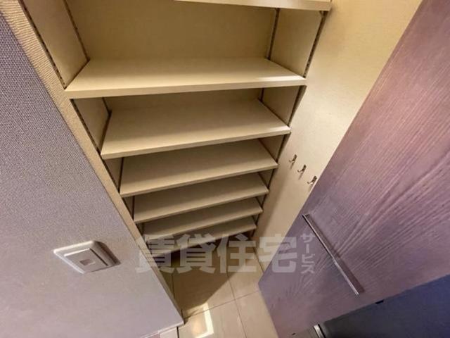 ＪＲ大阪環状線 寺田町駅 徒歩7分 8階建 築4年の内装写真