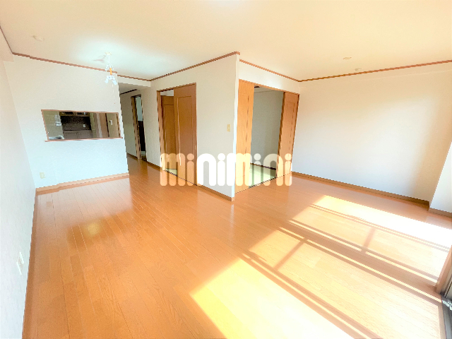 居室・リビング　リビング