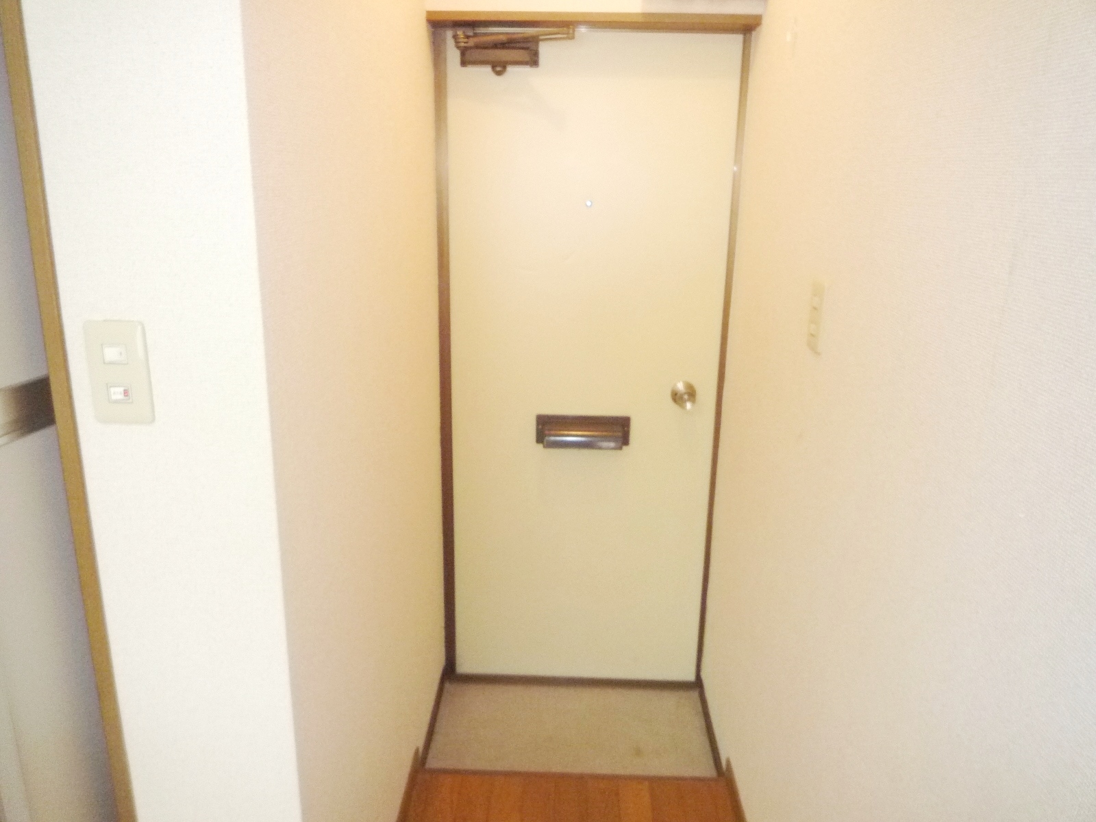 玄関　玄関