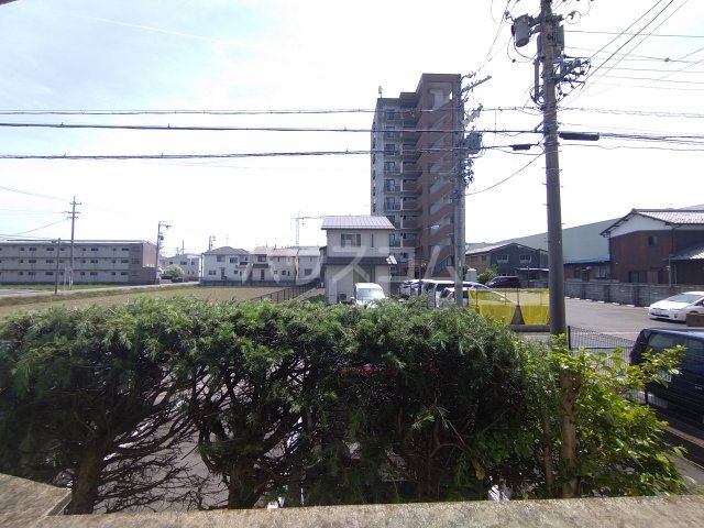 【岐阜市西鶉のマンションの眺望】