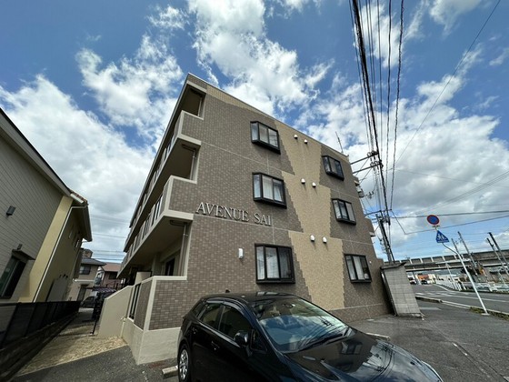 岡山市中区さいのマンションの建物外観