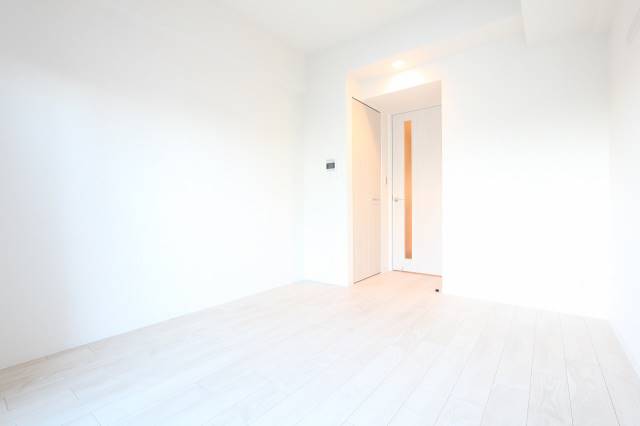 居室・リビング　白い空間はとってもおしゃれ