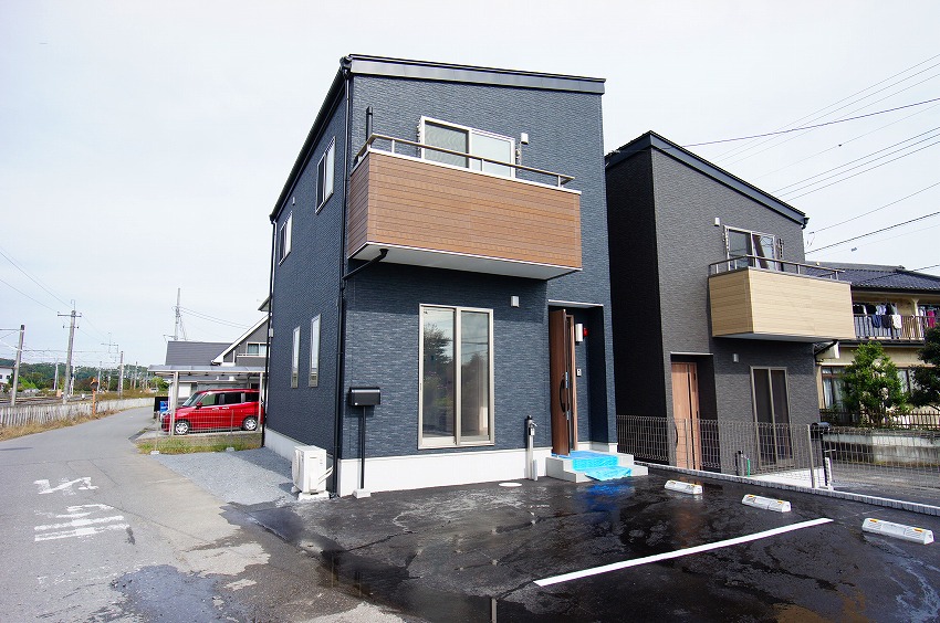 樅山駅前貸家Aの建物外観