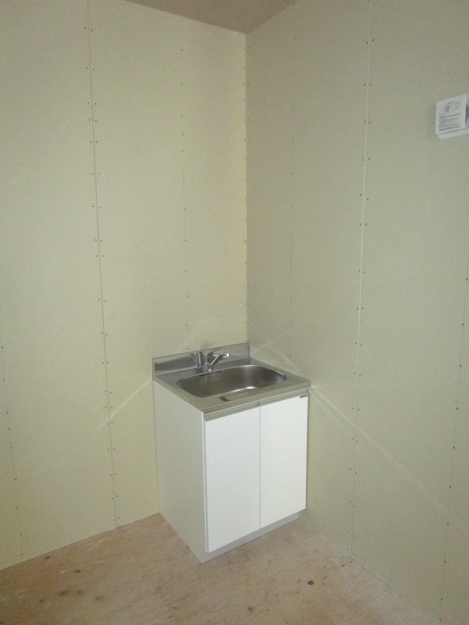 キッチン　流し台設置されています。