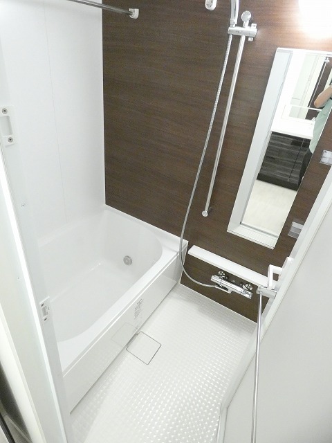 バス・シャワールーム　バス