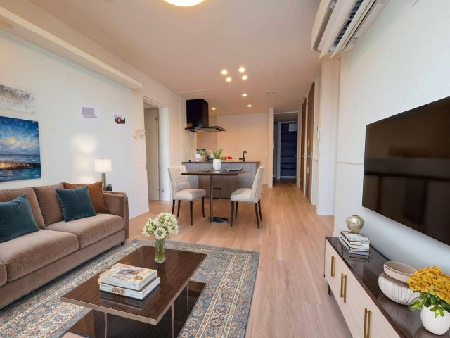 居室・リビング　※CG家具の為実際は家具・家電は付きません。