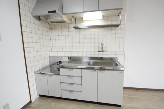 キッチン　※別部屋の写真です