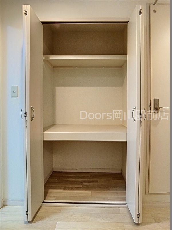 収納　別室の写真になります。