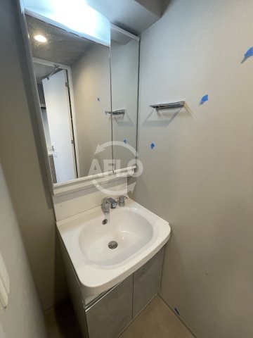 洗面設備　WORVE大阪本町　独立洗面台