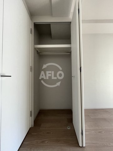 収納　WORVE大阪本町　クローゼット