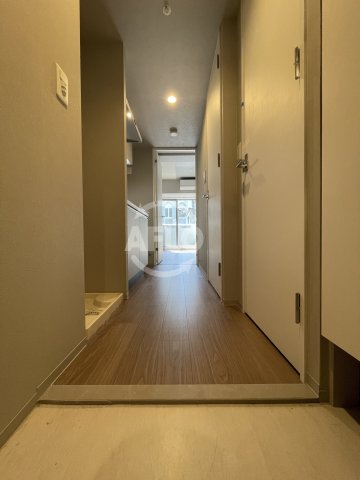 玄関　WORVE大阪本町　玄関