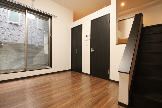 居室・リビング　※別室の参考写真の為、現況優先です。