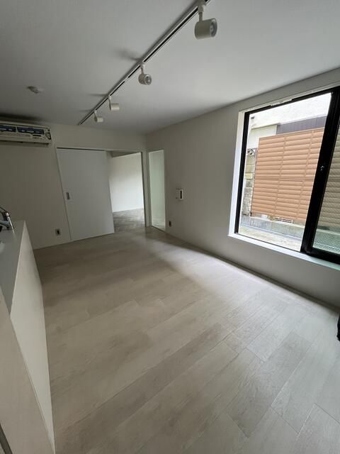 居室・リビング　ゆったり過ごせる居間です