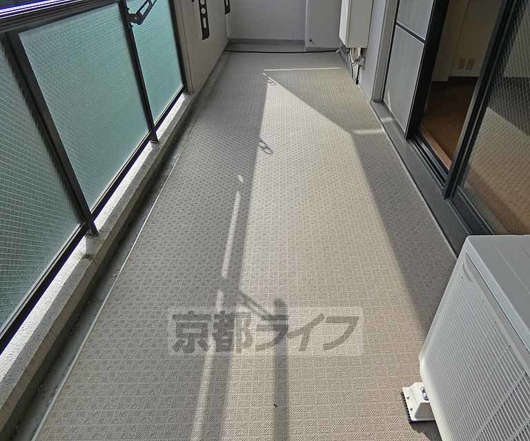 バルコニー　日当たりもいいです。