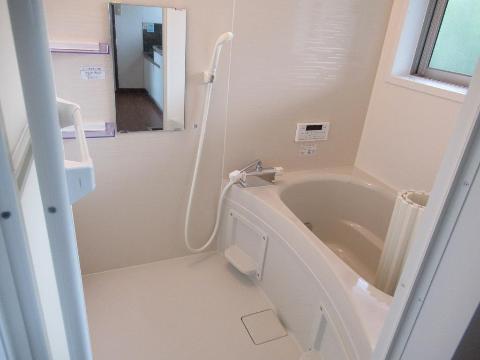 バス・シャワールーム　バス