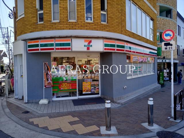 コンビニ　セブン-イレブン 世田谷代田駅前店（コンビニ）まで882m