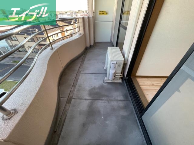 バルコニー　ベランダ