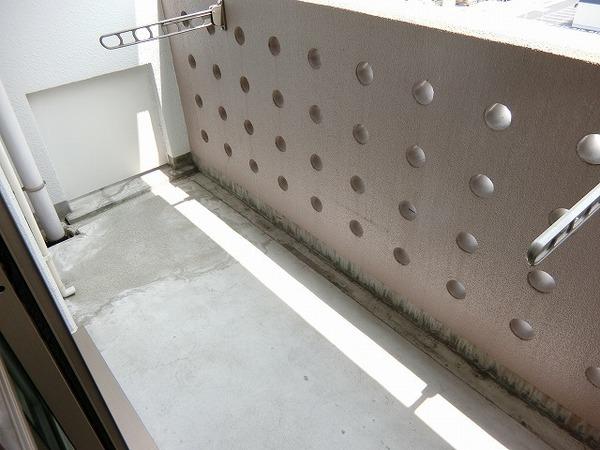 バルコニー　日当たり良好！