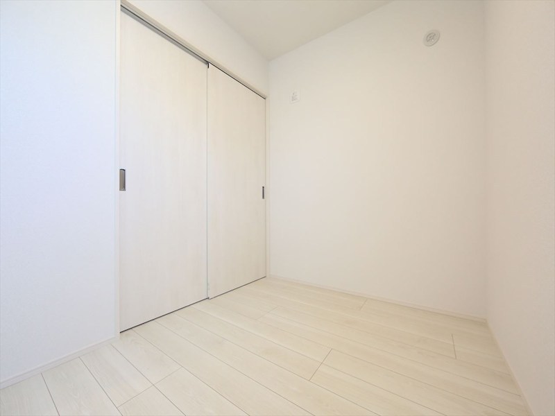 その他　洋室3.1帖　クローゼット付（収納充実してます）　同仕様写真