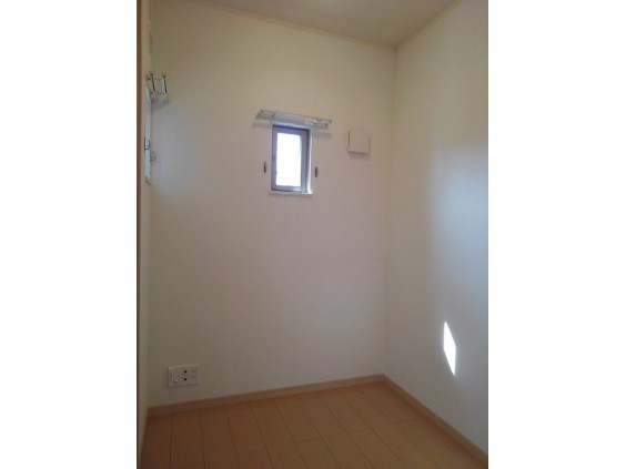 その他部屋・スペース　洋室3帖