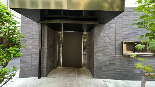 エントランス　エントランス