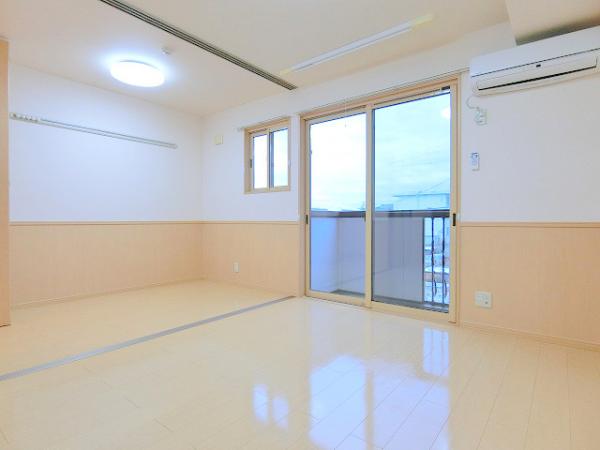 居室・リビング　写真は別のお部屋のイメージです